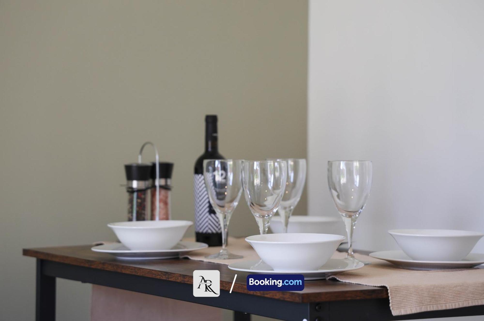 Cozy House By Ar Properties Short Lets & Serviced Accommodation Κόλτσεστερ Εξωτερικό φωτογραφία